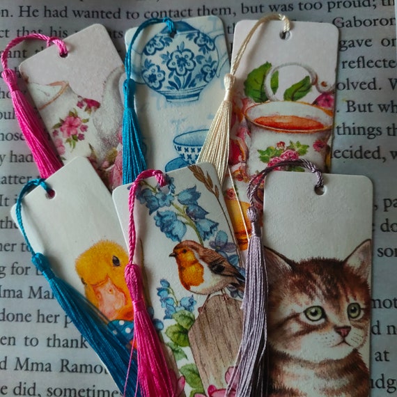 BOOKMARK DECOUPAGE KIT, 10 Blank Bookmarks Plus Tassles to  Decoupage/paint/collage/decorate 