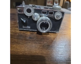 Argus C3-camera, een vintage 35 mm-meetzoekercamera met leren tas "The BRICK"