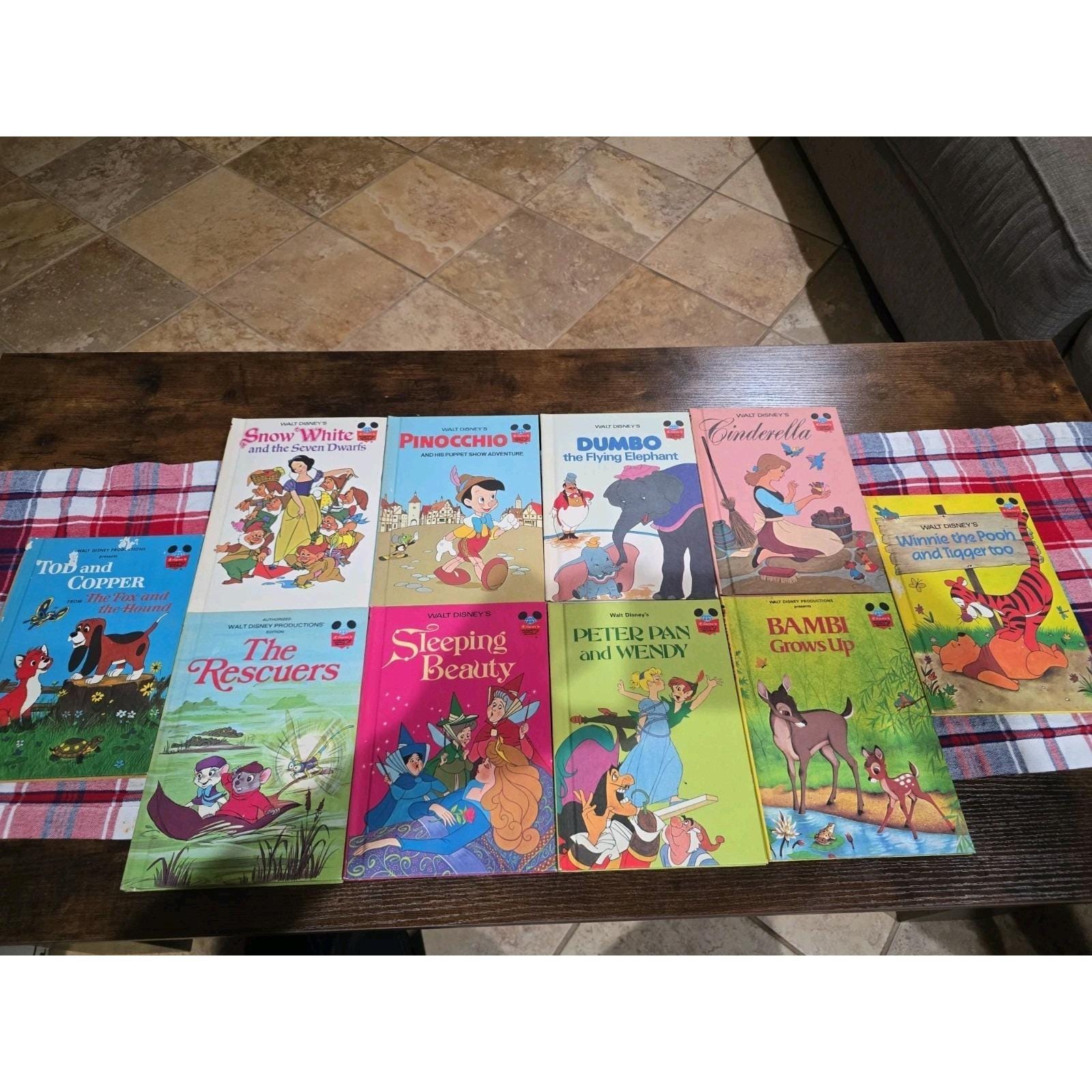 Disney's wonderful world of reading - Etsy 日本