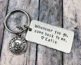 gifts to give navy boyfriend
