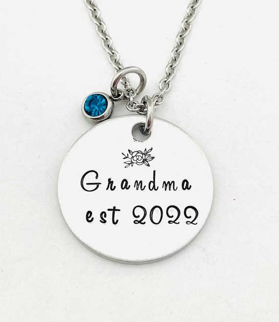 New grandma best sale necklace