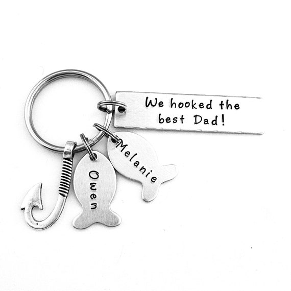 We Hooked the Best Dad, Fishing Key Chain, Father's Day Gift , Fishing Dad,  Hand Stamped Keychain, Gift for Dad, Daddy Key Chain -  Canada