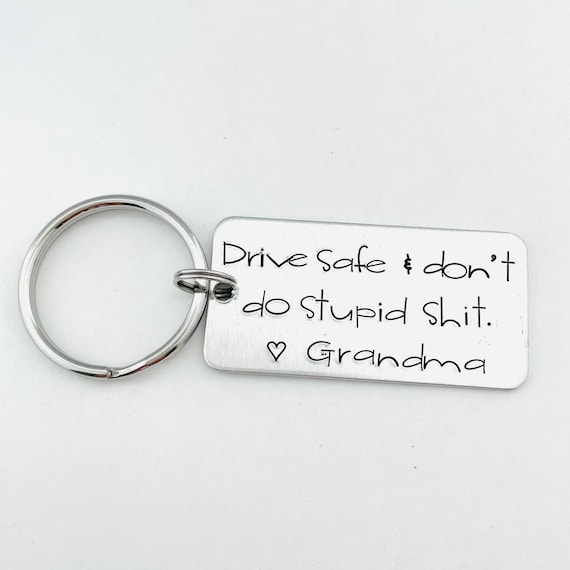 Keychain Don't Do Stupid Love Mom Dad, Funny Gift , Sweet Sixteen Gift, Son  Daughter Teenagers Gift, Drivers License Gift For Son