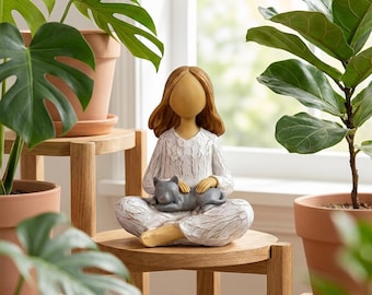 Faceless Yoga Girl Statue with Cat, Resin Meditation Figurine, Zen Decor (4.21in)