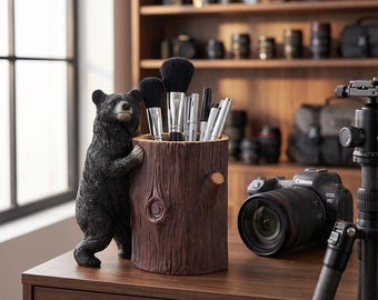 Bear Tree Stump Holder, Resin Wildlife Desk Organizer, Woodland Pen Cup