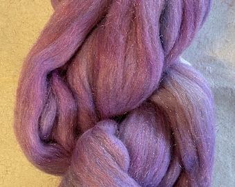 Pixie Dust Iridescent Roving Top - 4oz, 113g, merino, nylon, orchid, blue