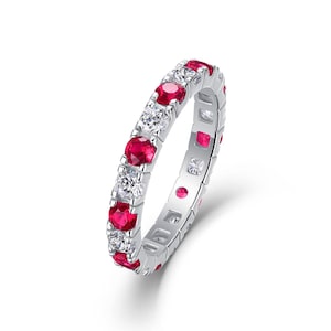 Rundgeschliffener, im Labor hergestellter Rubin und Moissanit, Eternity-Ring aus 925er Sterlingsilber, roter Edelstein-Ehering, stapelbarer Jahrestagsring
