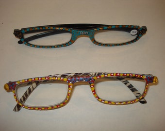 2  Order 2 pair of hand painted reading glasses