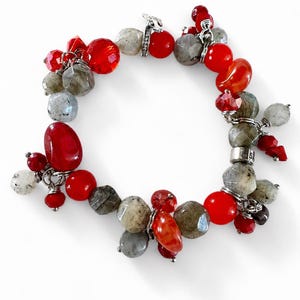 Bracciale Reiki dell'amore / Bracciale in agata rossa e calcedonio rosso / Gioielli con pietre preziose di rubino e corallo rosso / Collezione SAT REIKI