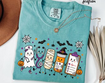 Comfort Colors® Halloween Nurse Shirt, Spooky Nursing Doodle T-Shirt, Ghost Nurse Tee, RN Halloween Shirt, Nurse Gift for Women