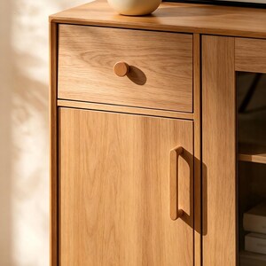 Tiradores de madera maciza para armarios, tiradores minimalistas de haya y nogal para cajones. Tiradores de madera para cajones, tiradores de madera maciza para armarios, pomos de madera, tiradores para cómodas. imagen 11