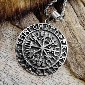 Icelandic Vegvísir Pendant Magical Staves Compass 925 Silver - Etsy