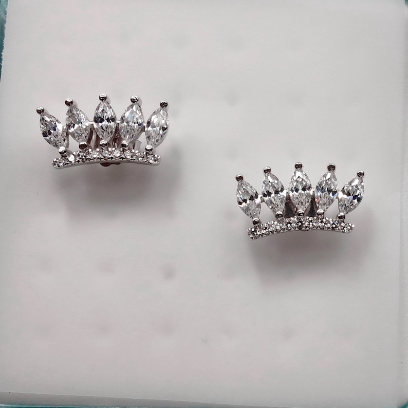 Sterling Silver Sparkling Diamond CZ Stud Crown Earrings Jewelry Gift 24K Platinum Plate Solid Silver