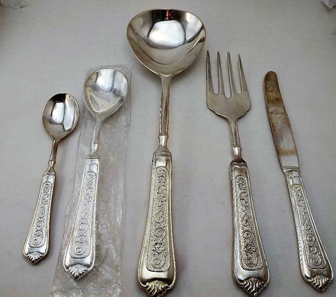 International Silver Co. Silver Plate Flatware Replacement