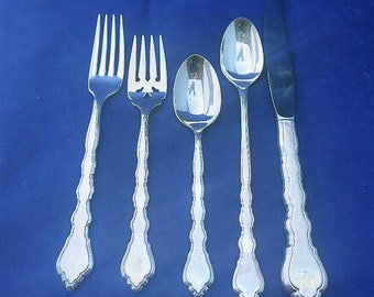 Oneida Community Silver Plate Flatware Replacement Pieces...Duet Pattern...1980's