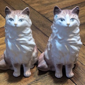 Nippon Yoko Boeki Co. Vintage Porcelain Cat Pair...1950's