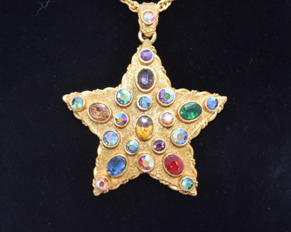 Vintage Signed ART Large Jeweled Star Pendant And… - image 2