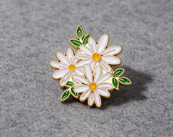 Daisy Flower Enamel Pin White Floral Brooch Botanical Jewelry Lapel Pin for Jacket Backpack Hat Cute Plant Lover Gift Elegant Accessory