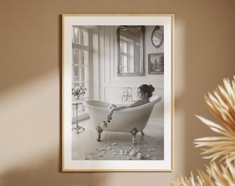 Kobieta w wannie - vintage'owy czarno-biały nadruk ścienny