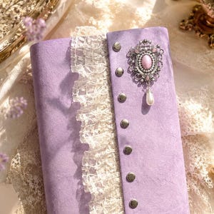 Vintage Palace Magnetic Closure Pendant, Baroque Ornate Journal Accessory, Retro Magnetic Clip Charm for Planner Decoration