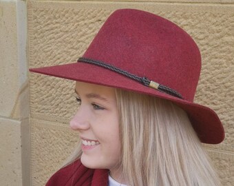 baby akubra