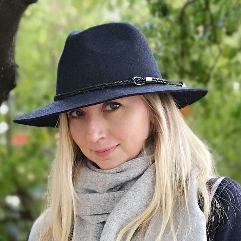 THE SALAMANCA wide brim fedora hat made from Australian merino wool in navy blue color, adjustable size, unisex, travel felt hat image 2