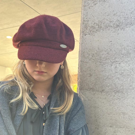 Wool Beret Cap With a Peak, Traditional Hat, Gift for Her, Warm