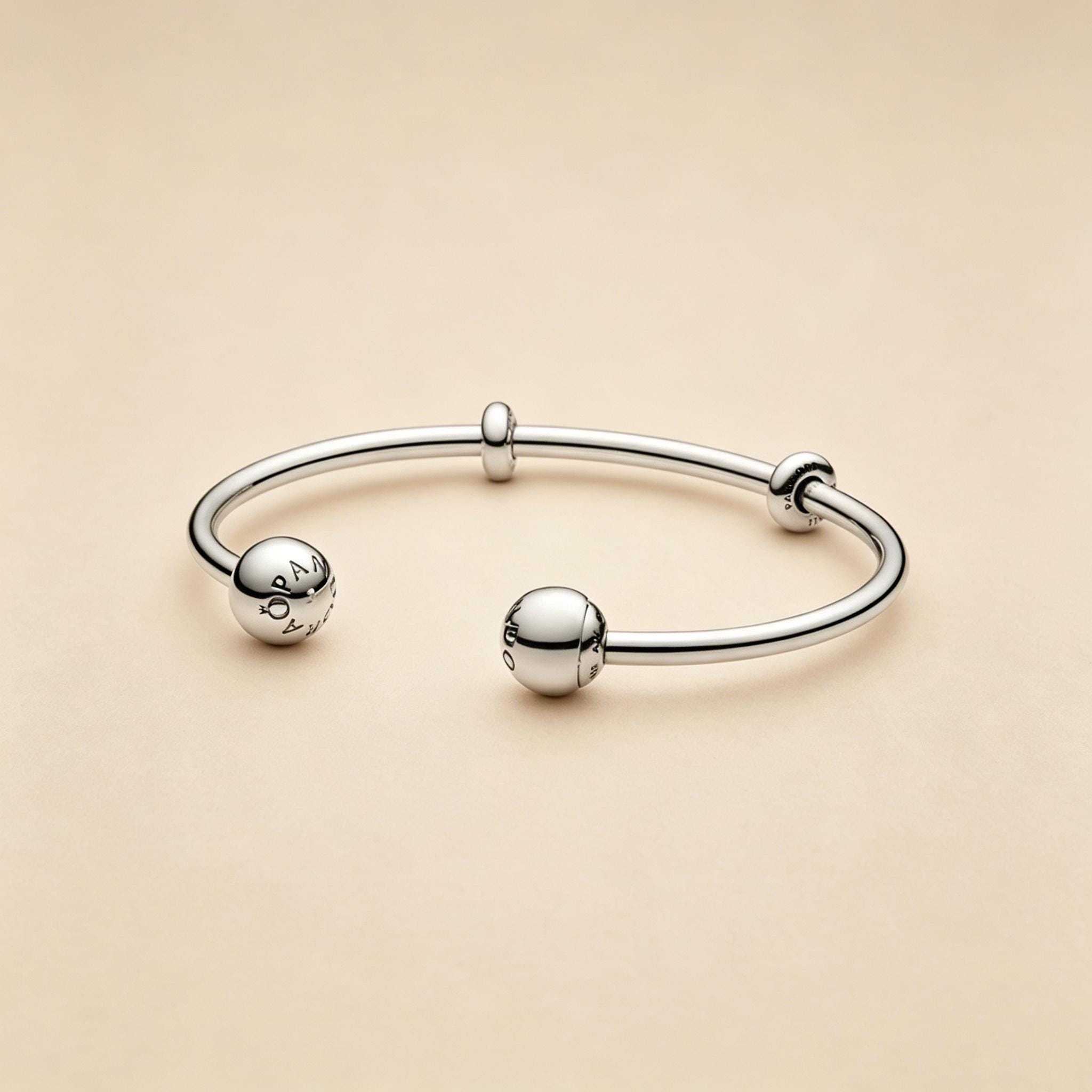 Pandora open bangle - Etsy 日本