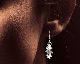 Oak leaf earrings, handcrafted from sterling silver.  Beautiful on their own or matched with my handfasting rings.