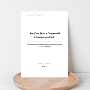 Może przedstawiać: Biały dokument zatytułowany TechOps Suite – Complete IT Infrastructure Pack, z podtytułem Documentation Template for Mixed Server Environments – Linux + Windows, stworzony przez Lee Tech Templates, Version 1.0, z brandingiem Tech Ops Studio Design.