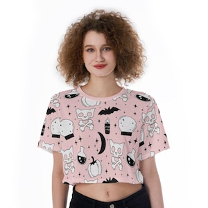 ピンクゴシッククロップドTシャツかわいいTシャツ