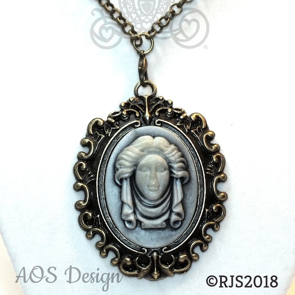 Cameo Necklace Victorian Madame Leota Disney Haunted Mansion Tombstone Bust Halloween Costume