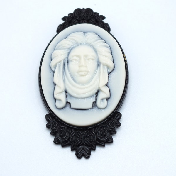 Madame Leota Victorian Cameo Brooch Pin Jewelry Tombstone Bust Haunted Mansion Resin Handmade For Halloween Costume