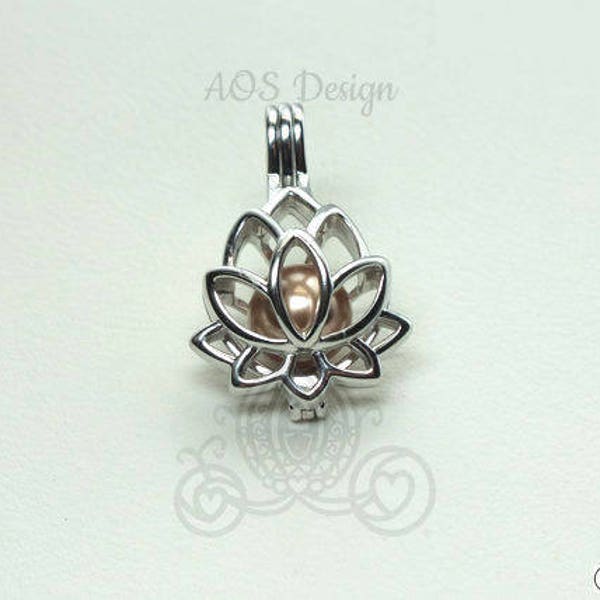 Lotus Flower Necklace, Sterling Silver Lotus Jewelry, Lotus Flower Gift, Elegant Lotus Pendant, Gift for Yoger, Spritiual Flower Necklace