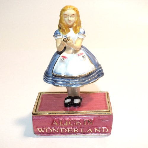 Boîte porte-bagues bibelots Alice au pays des merveilles - Cadeau de fiançailles avec collier