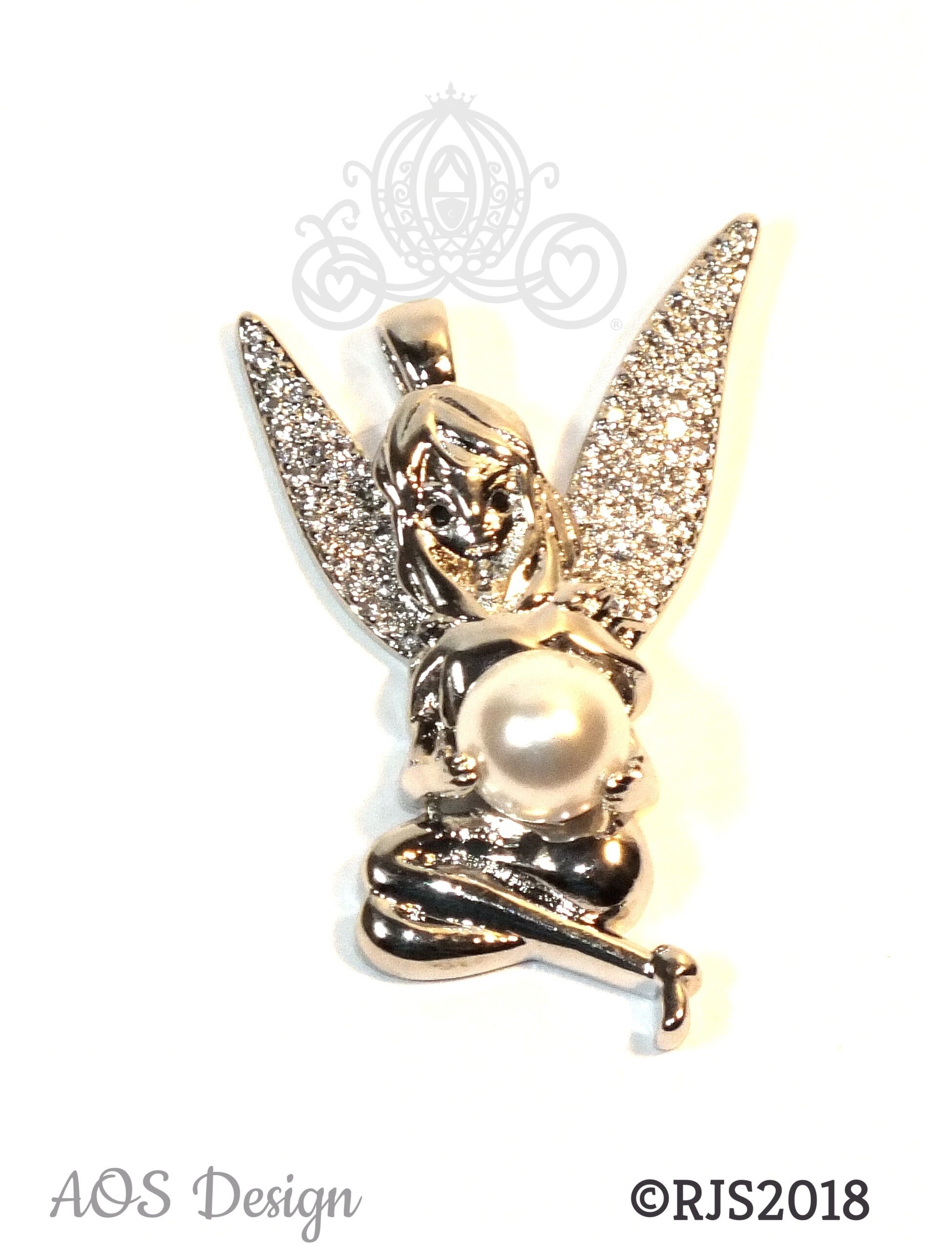 TINKERBELL SITTING ON A PEARL CLIP ON CHARM FOR BRACELET SILVER PLATE NEW 