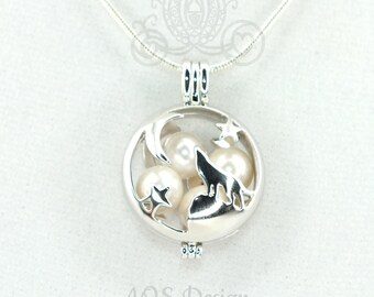 Wolf Howling at Moon Pearl Cage Necklace - Witchy Jewelry - Holds Multiple Pearls