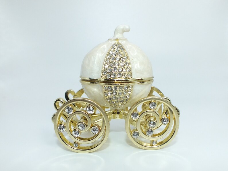 Wedding Engagement Gold Ring Box Cinderella Carriage Wedding Decor image 10