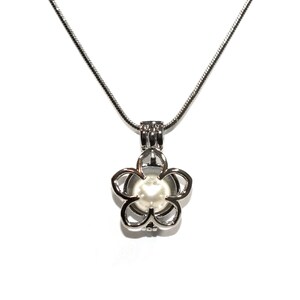 Pick A Pearl Flower Cage Necklace Silver Plumeria Outline Charm Holds a Pearl Bead Gem 18 Silver Necklace Charm+Pearl+925Nckle