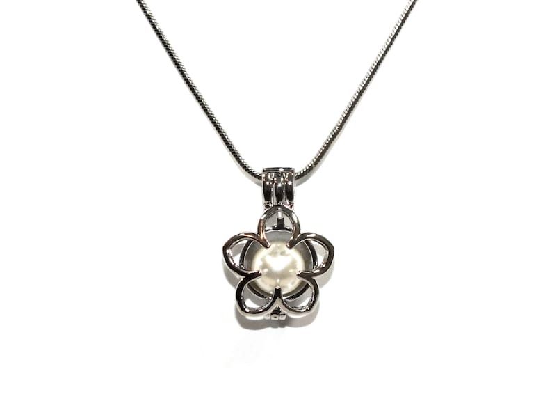 Pick A Pearl Flower Cage Necklace Silver Plumeria Outline Charm Holds a Pearl Bead Gem 18 Silver Necklace Charm+Pearl+925Nckle