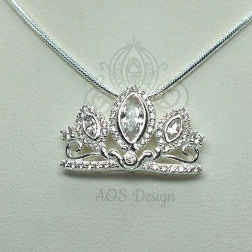 Rapunzel Tangled Pendant Necklace 