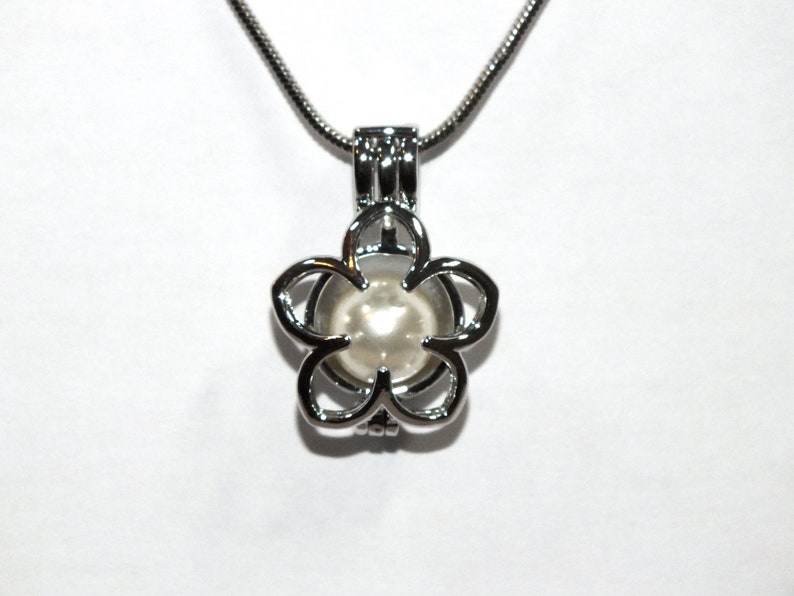 Pick A Pearl Flower Cage Necklace Silver Plumeria Outline Charm Holds a Pearl Bead Gem 18 Silver Necklace Charm+Pearl+PltdNckl