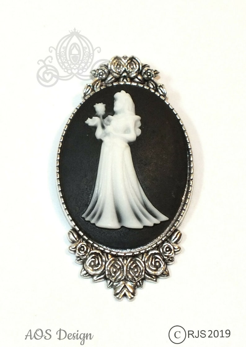 disney princess, disney jewelry, Haunted Mansion, halloween costume, sleeping beauty, gothic jewelry, Halloween cameo, cameo brooch, cameo jewelry, princess necklace, handmade jewelry, halloween jewelry, hair accessories