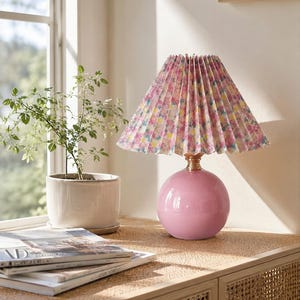 Pink ceramic lamp
