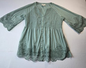 Women's Lace Trim Tunic Top Size 8