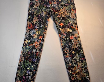 Pilcro Floral Patterned Pants Size 30
