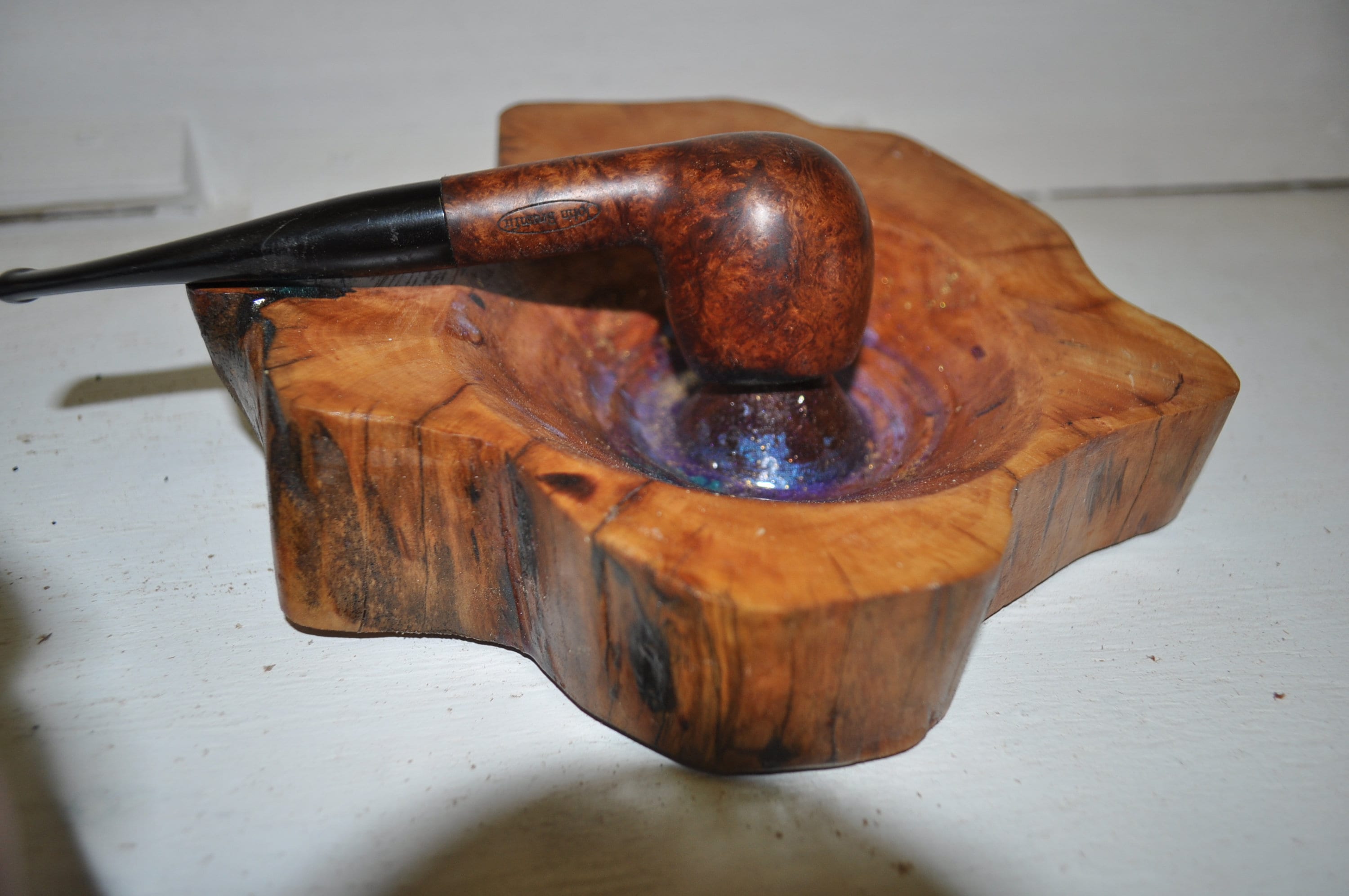 Pipe ashtray w tamper Natural oak