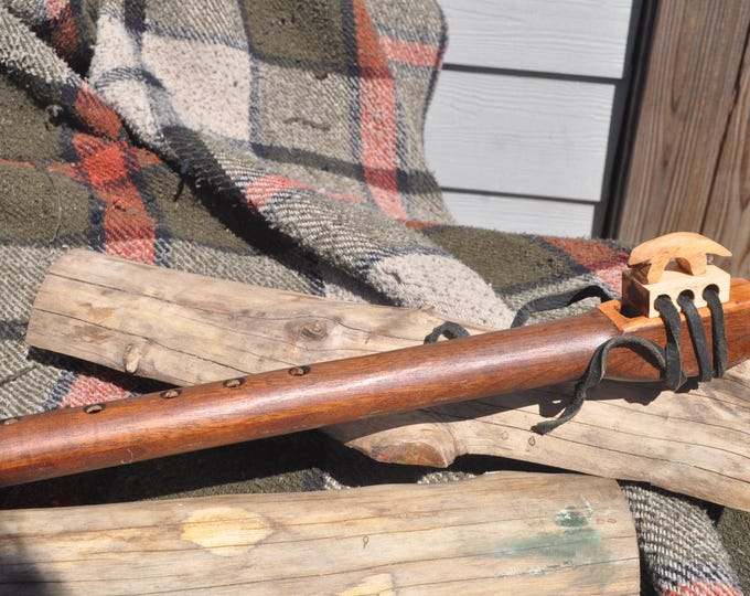 Native American style flute Walnut E scale CrazyBearUSA
