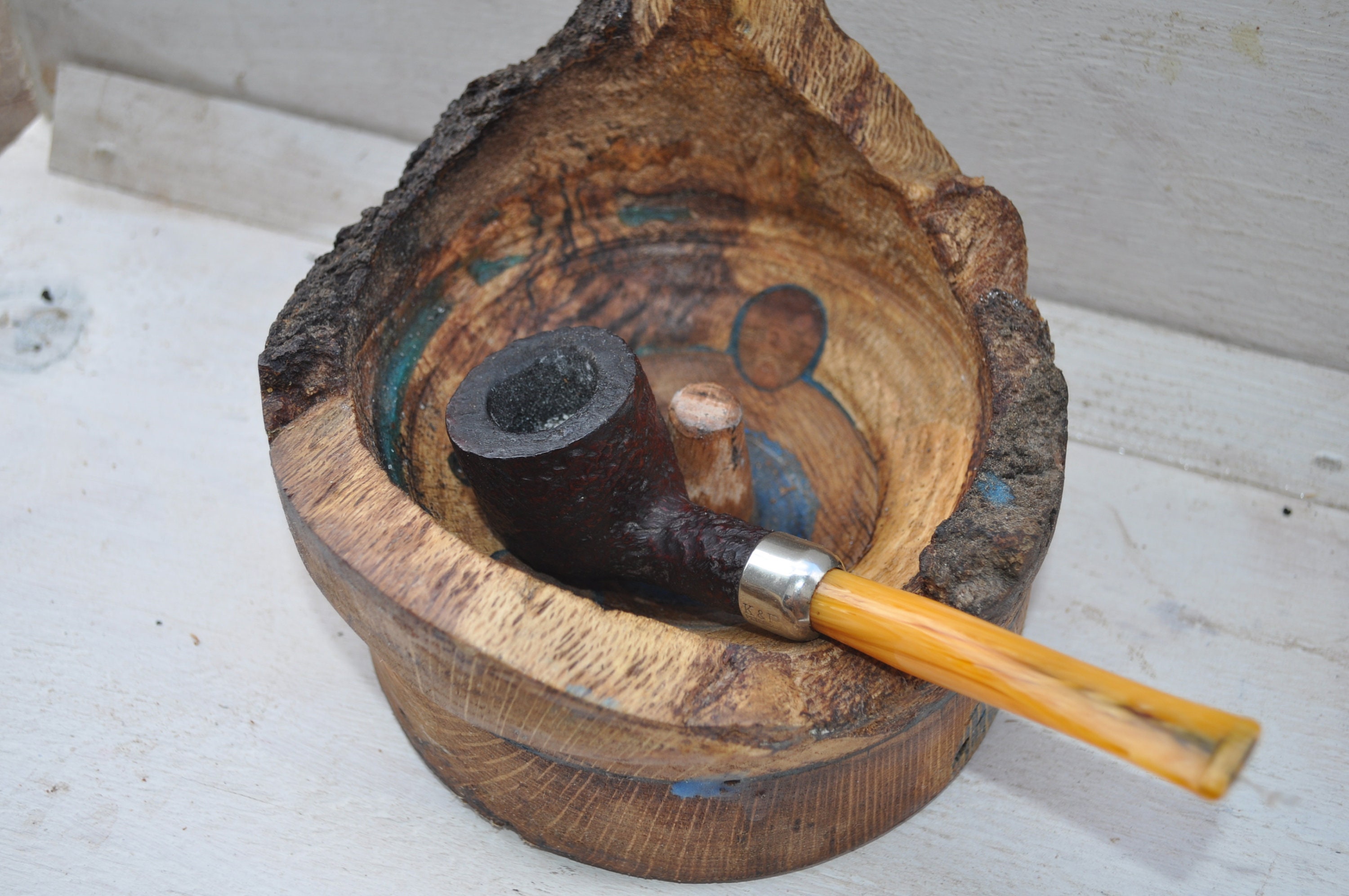 Pipe ashtray w tamper Natural oak