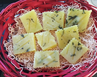 Bruja verde, artesana de jabones naturales, cremas y tinturas caseras,velas y sahumerios.